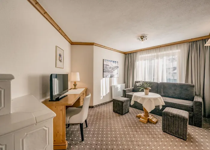 Gourmet & Wine Austria Hotel 4*