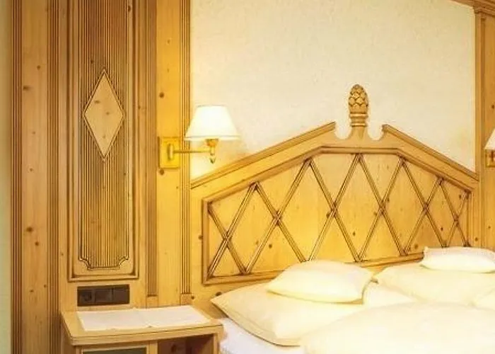 Gourmet & Wine Austria Hotel 4*